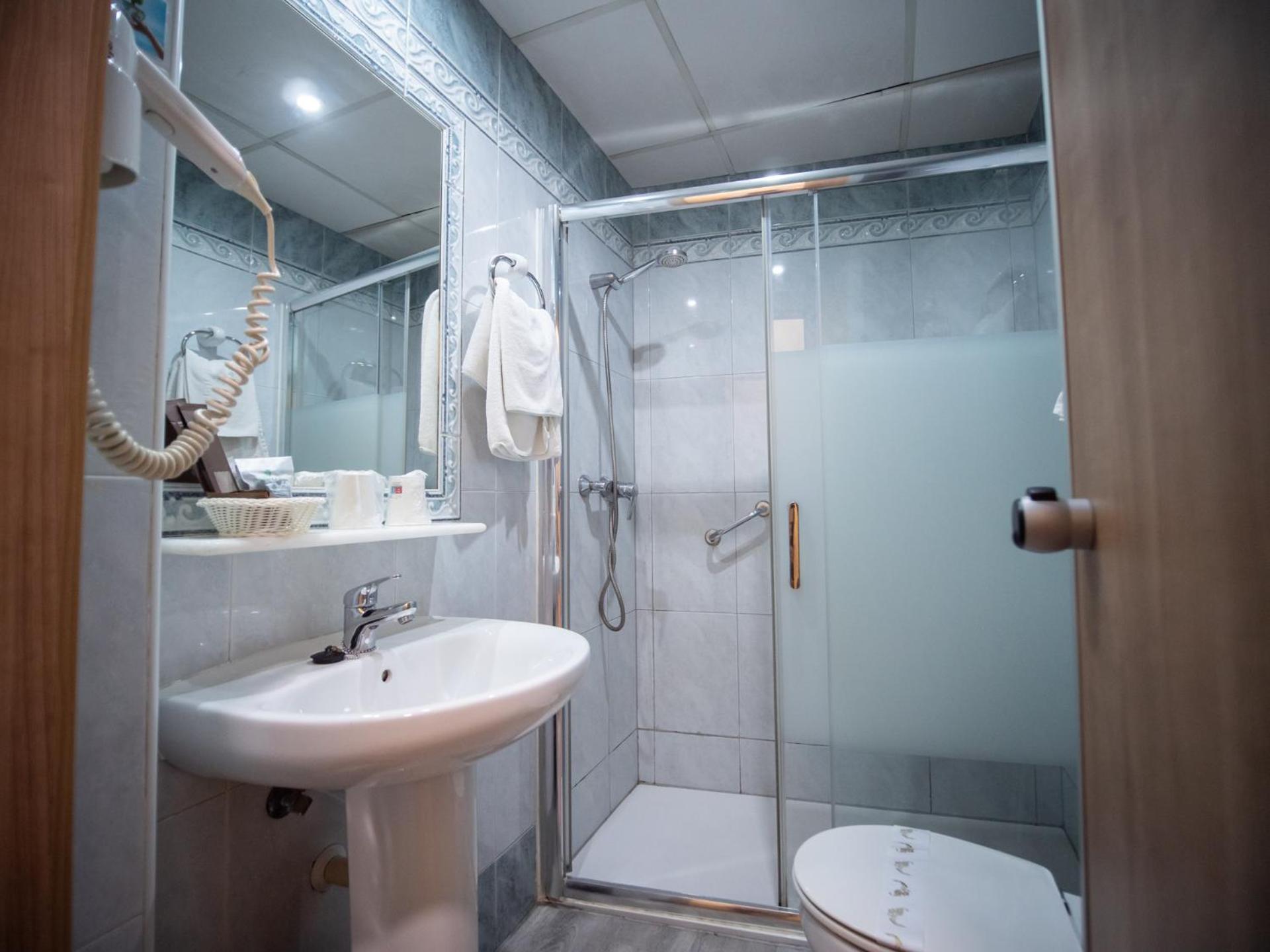 Hotel Castilla Albacete Ngoại thất bức ảnh